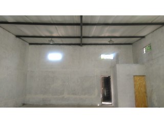 Alquilo Galpón / Depósito