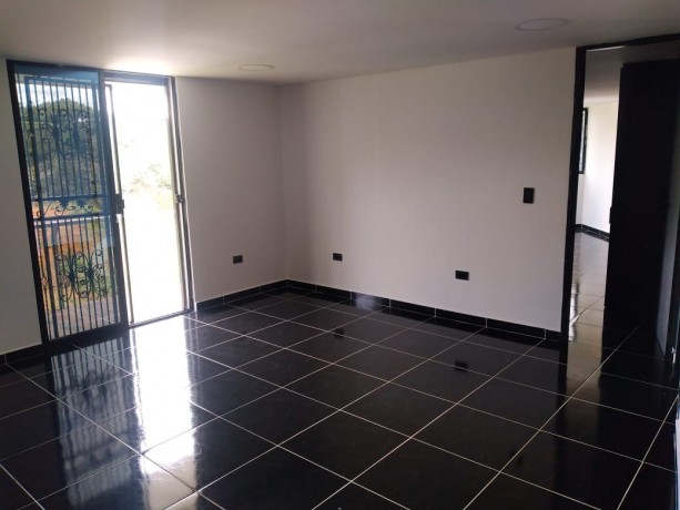 casa-campestre-en-venta-vereda-briasuelo-entre-guarne-y-santa-elena-big-4