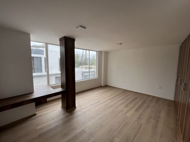 casas-modernas-en-venta-en-yuyucocha-4-dormitorios-acabados-de-calidad-y-excelente-precio-big-3