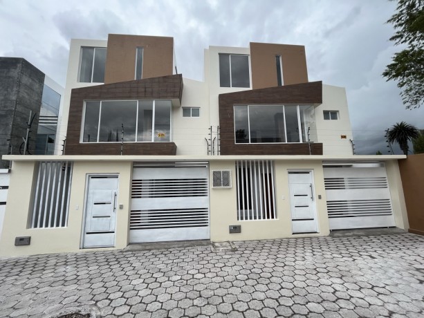 casas-modernas-en-venta-en-yuyucocha-4-dormitorios-acabados-de-calidad-y-excelente-precio-big-0