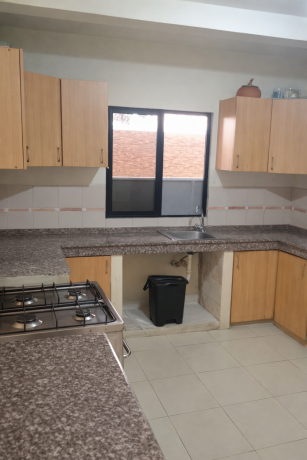 casa-moderna-en-venta-doral-de-villa-club-big-3
