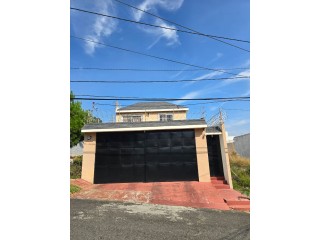 Lujosa Casa En Venta - Hacienda Real Zona 16