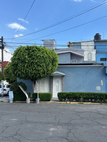 casa-en-esquina-en-lomas-de-atizapan-big-0