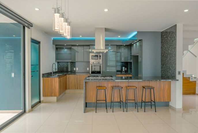 casa-en-venta-en-casa-fuerte-la-ciudadela-big-2