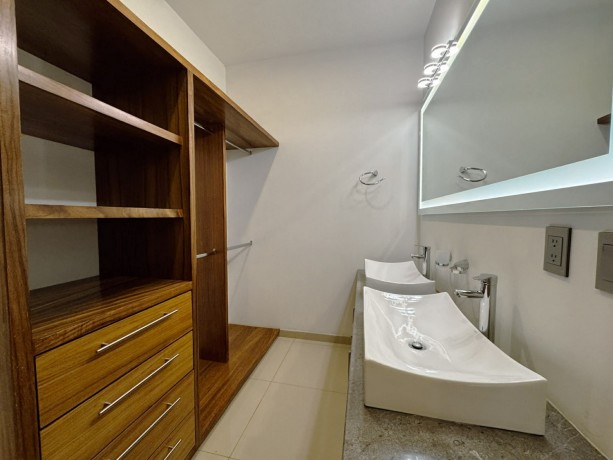 casa-en-venta-en-casa-fuerte-la-ciudadela-big-3