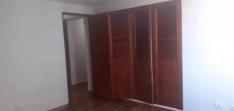 alquiler-de-departamento-4to-piso-precio-en-dolares-big-2