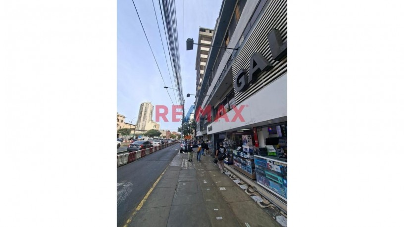 venta-de-oficina-en-el-cercado-de-lima-big-0