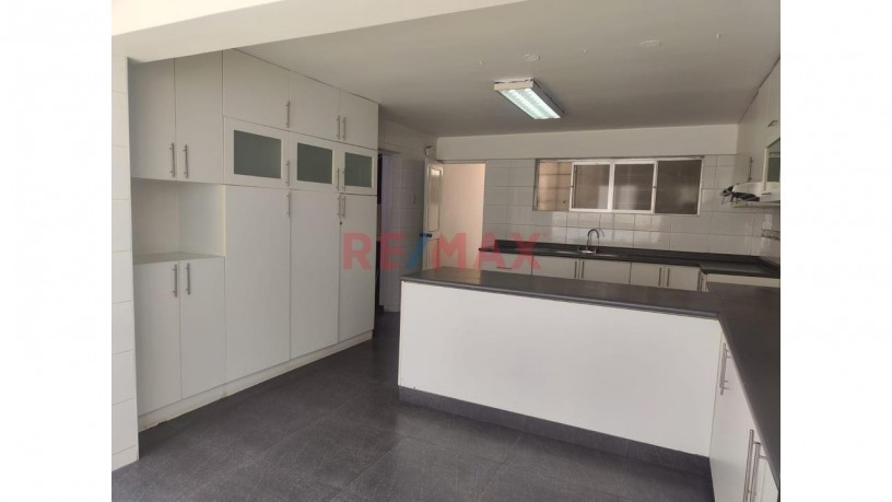 alquiler-amplia-casa-en-lince-big-2