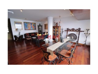 Venta De Departamento En Miraflores De 119 M2 Con Vista Al Mar En Miraflores