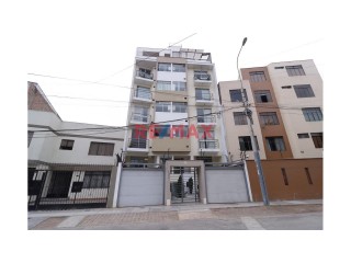 Venta De Departamento Duplex + Cochera En Lima - Cerca A La Pucp Y San Marcos