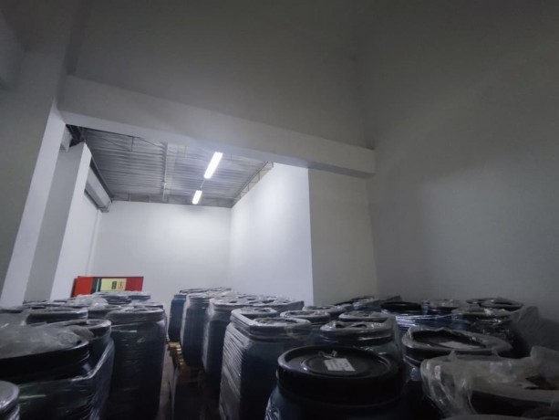 alquiler-de-local-industrial-en-ate-urb-vulcano-big-1