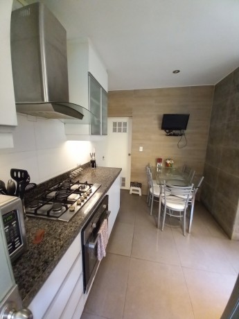 vendo-casa-2-pisos-140m2-terraza-y-jardin-big-2