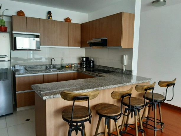 departamento-en-miraflores-a-2-cuadras-del-parque-kennedy-big-1