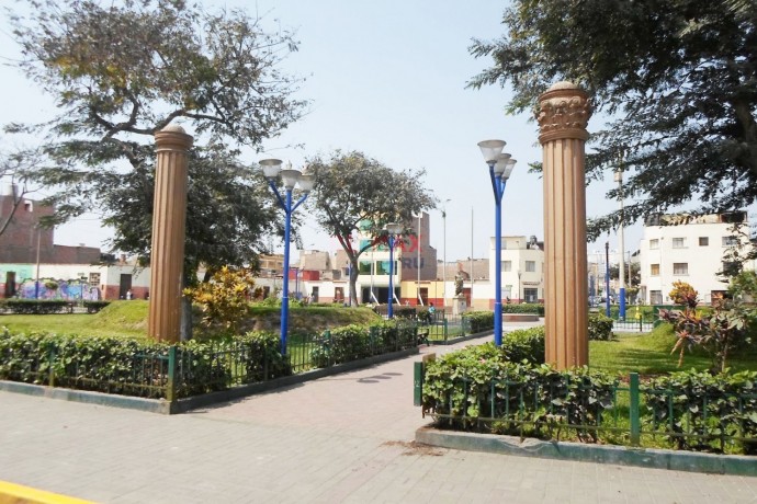 casa-como-terreno-en-venta-surquillo-big-2