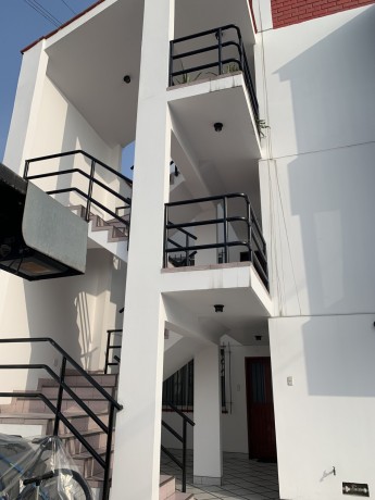 departamento-super-amplio-en-segundo-piso-big-2