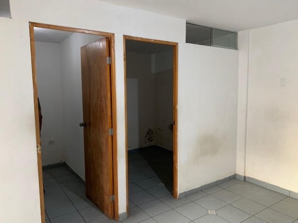 casa-de-buen-metraje-de-terreno-en-covima-la-molina-big-3