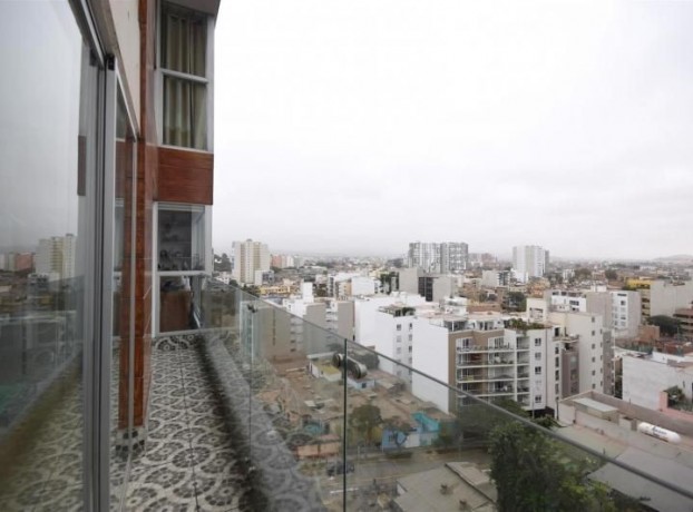 linda-vista-con-balcon-big-2