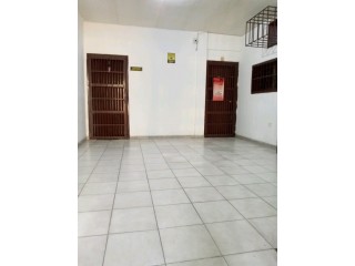 Alquiler de oficina en Av Bermúdez Sur Maracay